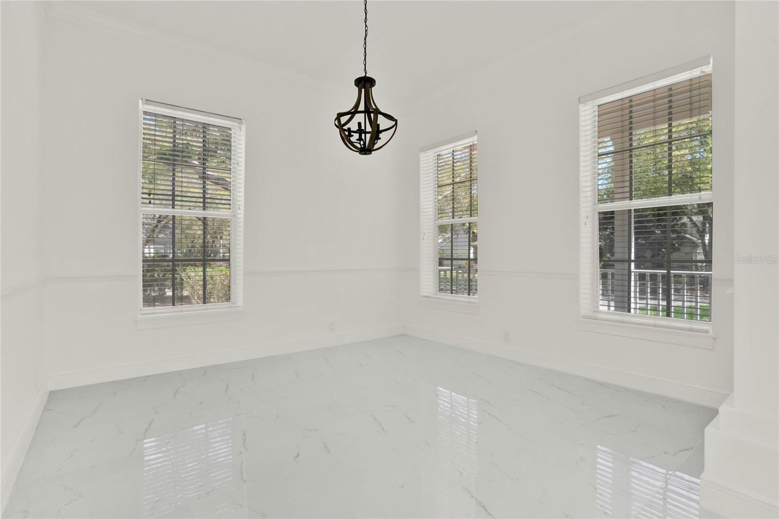 KEENES POINTE - Residential Lease