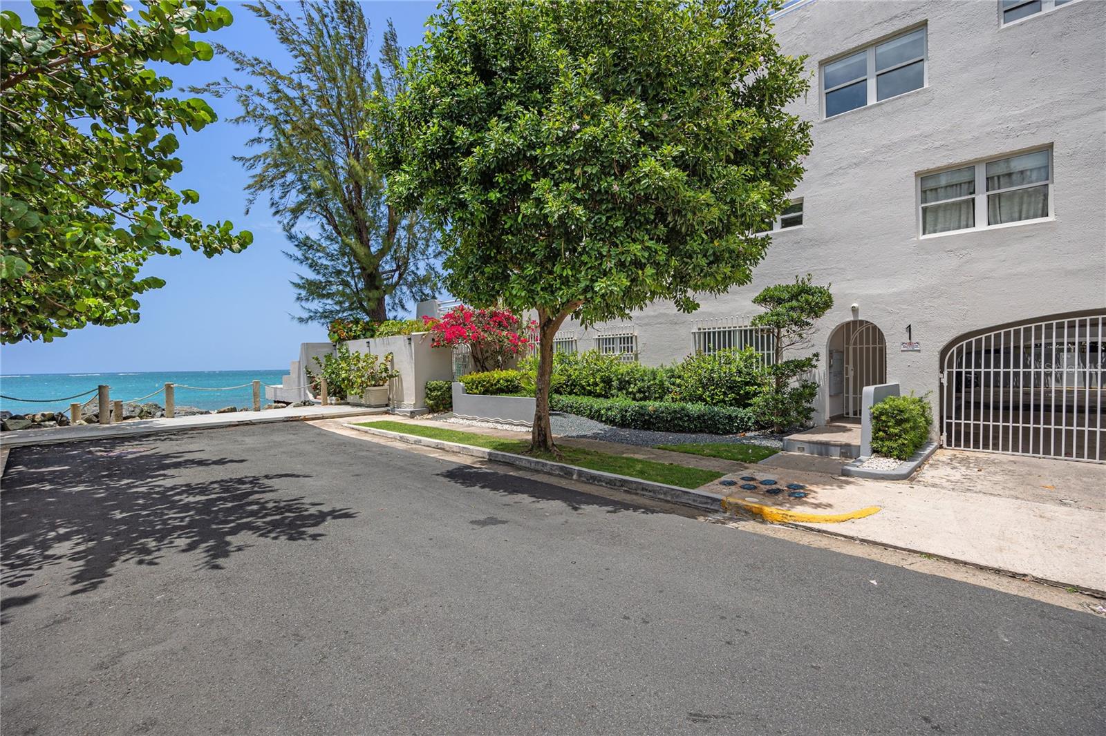 PUNTA LAS MARIAS - Residential