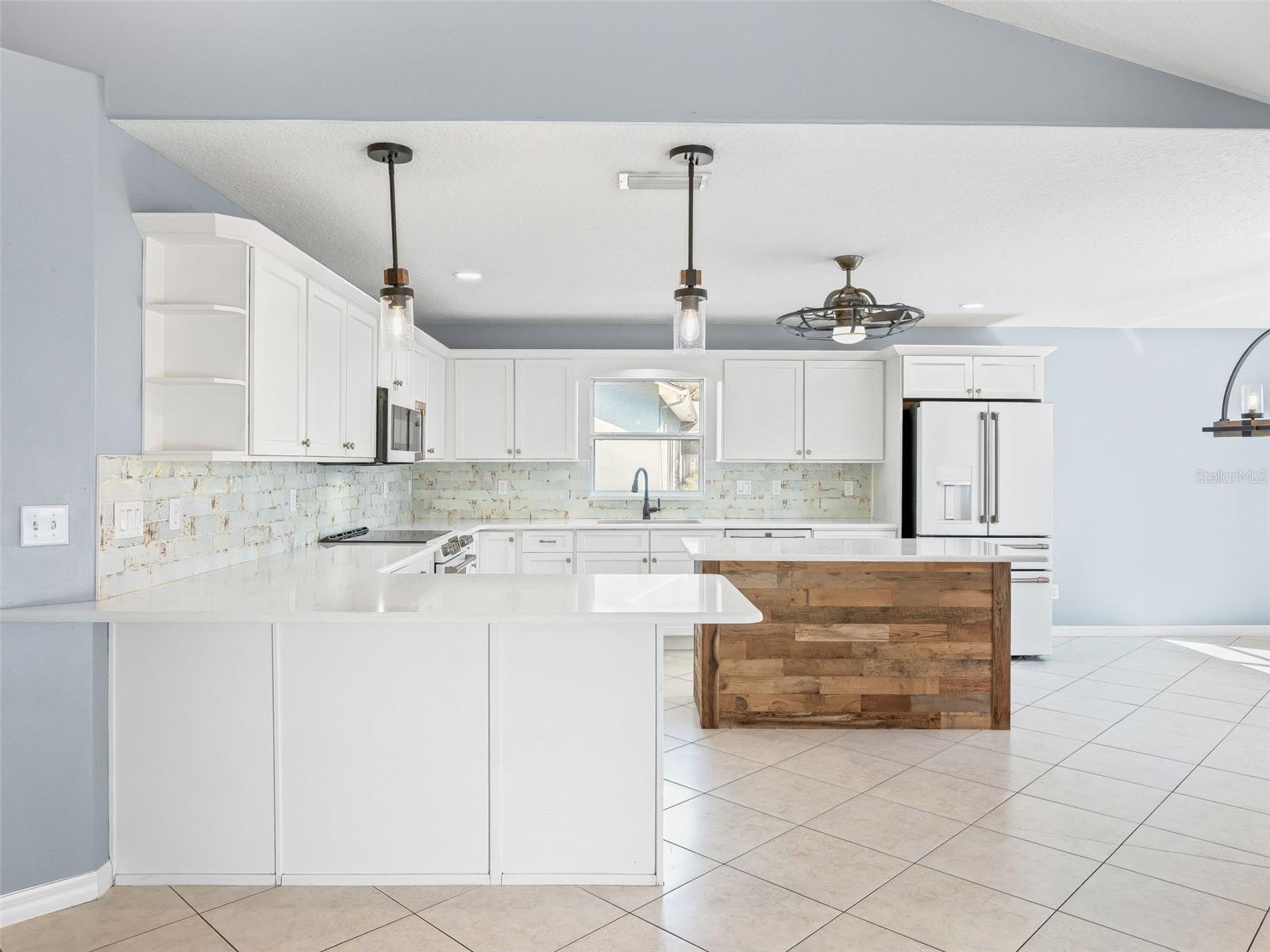 LAKE IDLEWILD - Residential