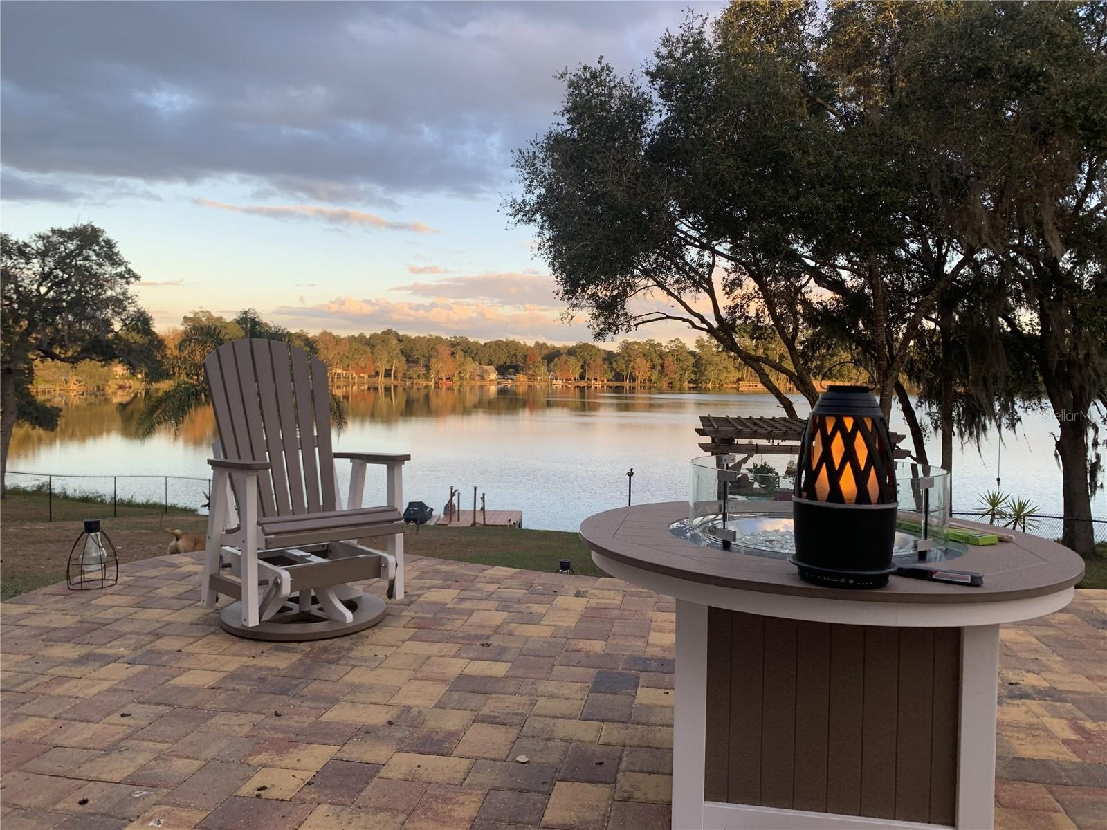 3924 WOODPECKER DRIVE