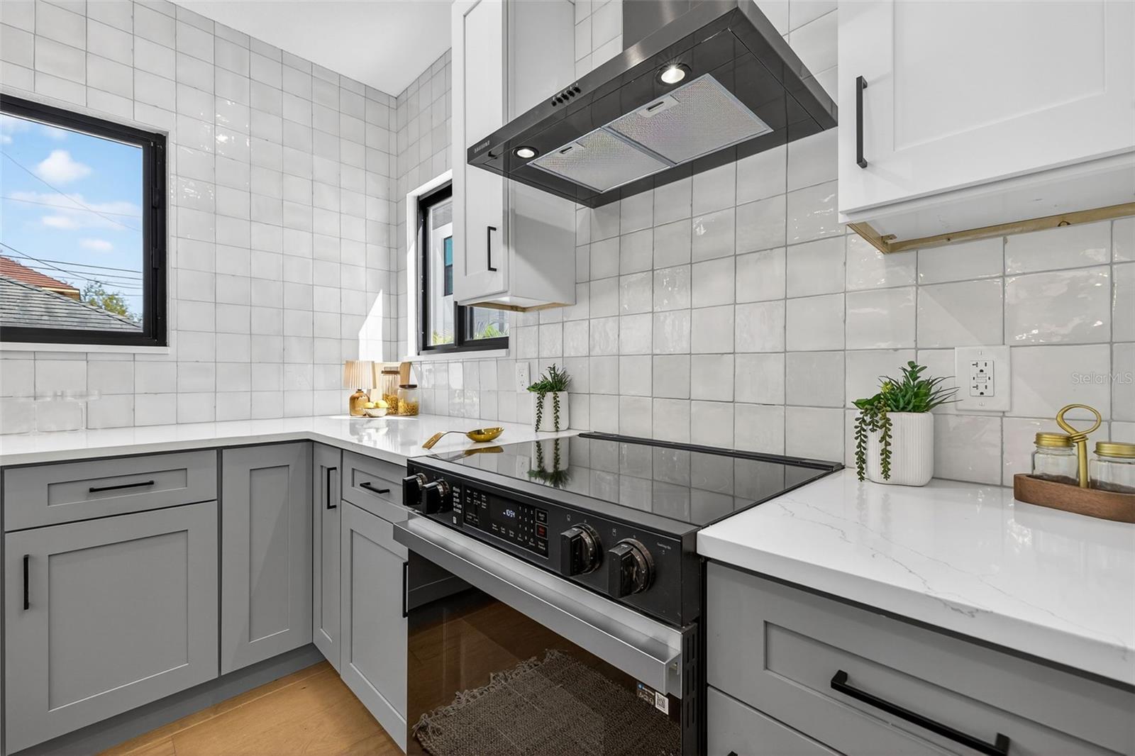 BARNARD ERASTUS A S REV SUB - Residential