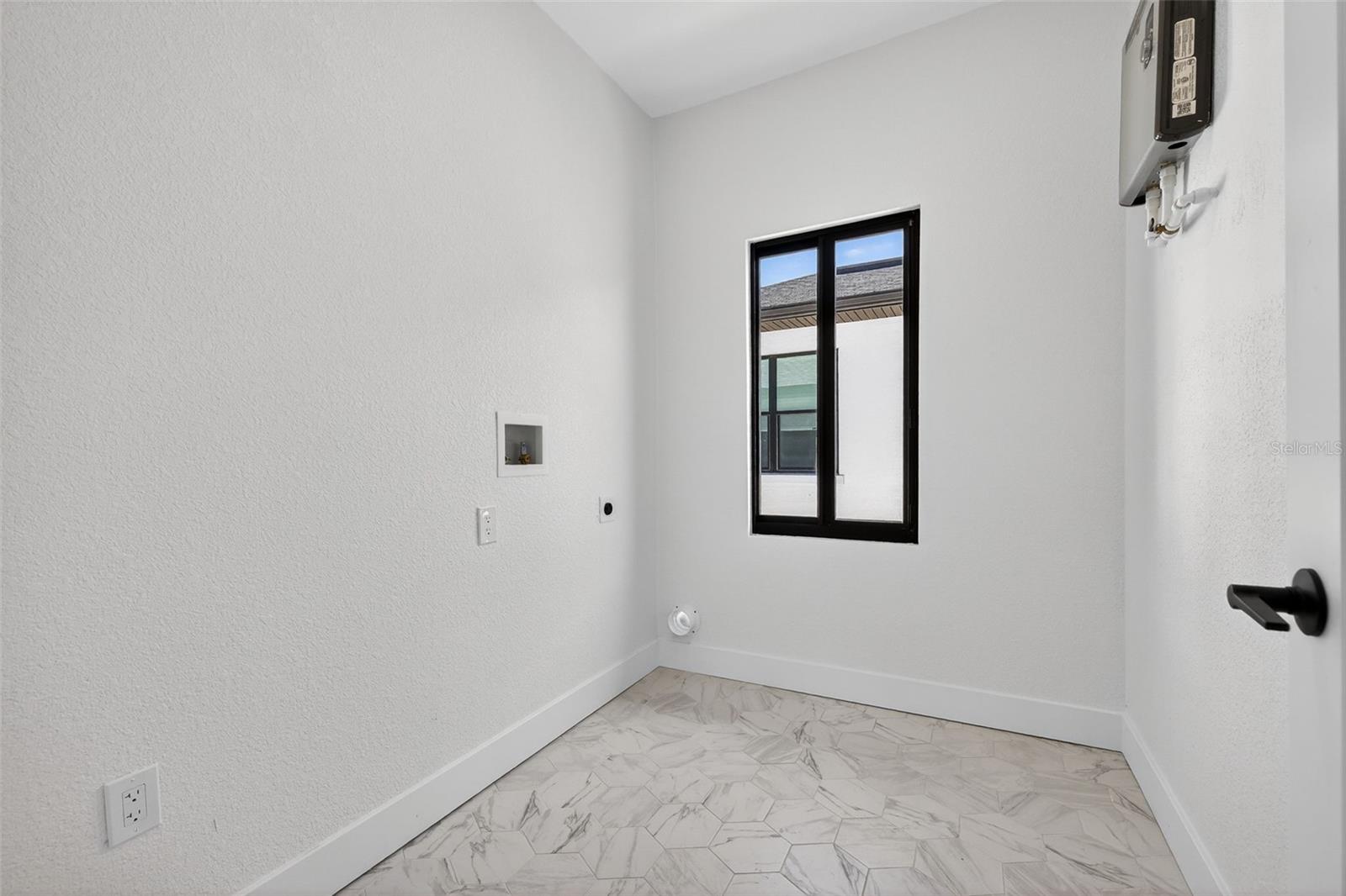 BARNARD ERASTUS A S REV SUB - Residential