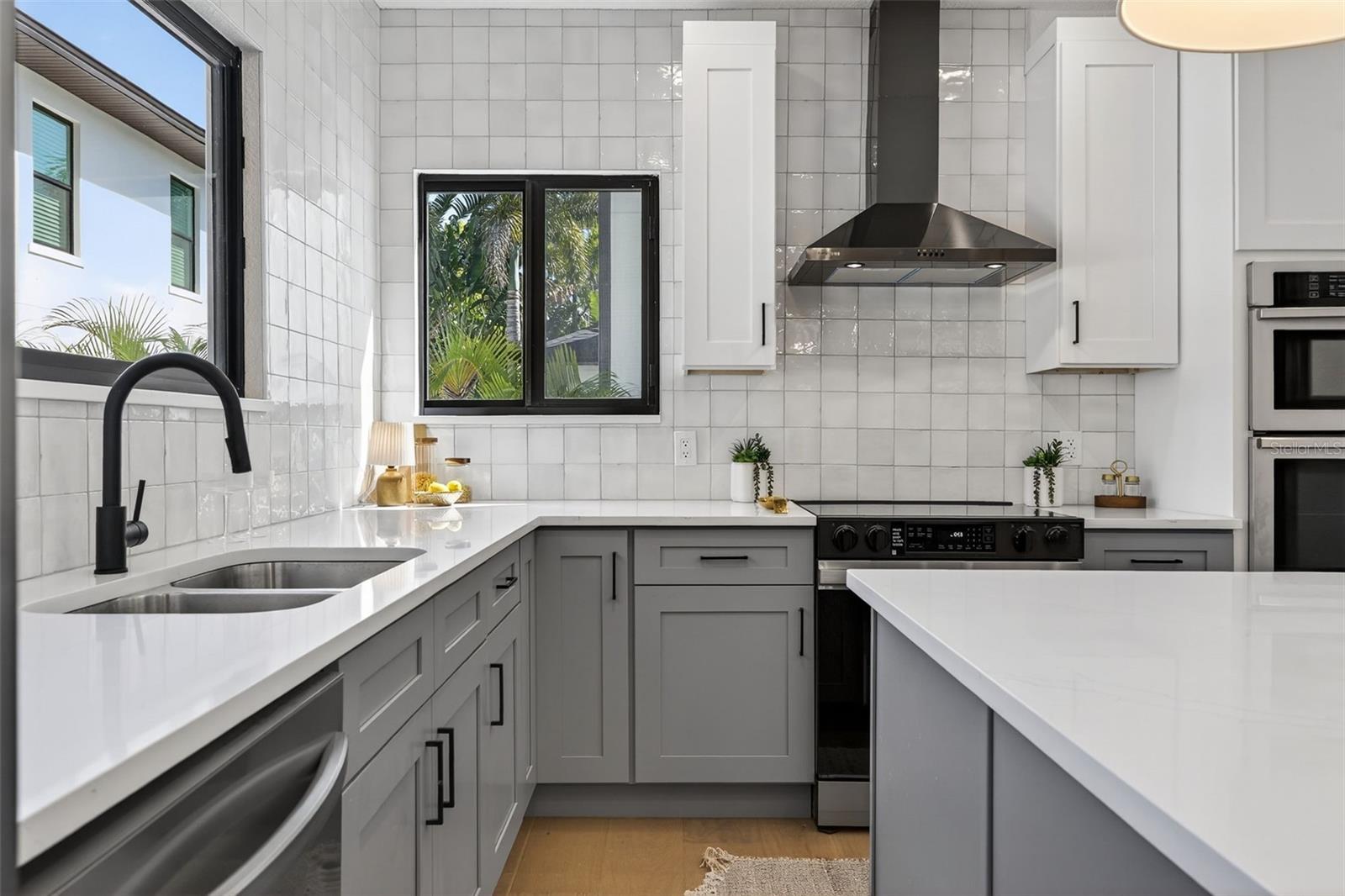 BARNARD ERASTUS A S REV SUB - Residential