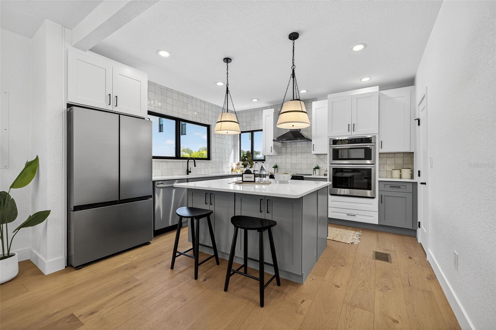 BARNARD ERASTUS A S REV SUB - Residential