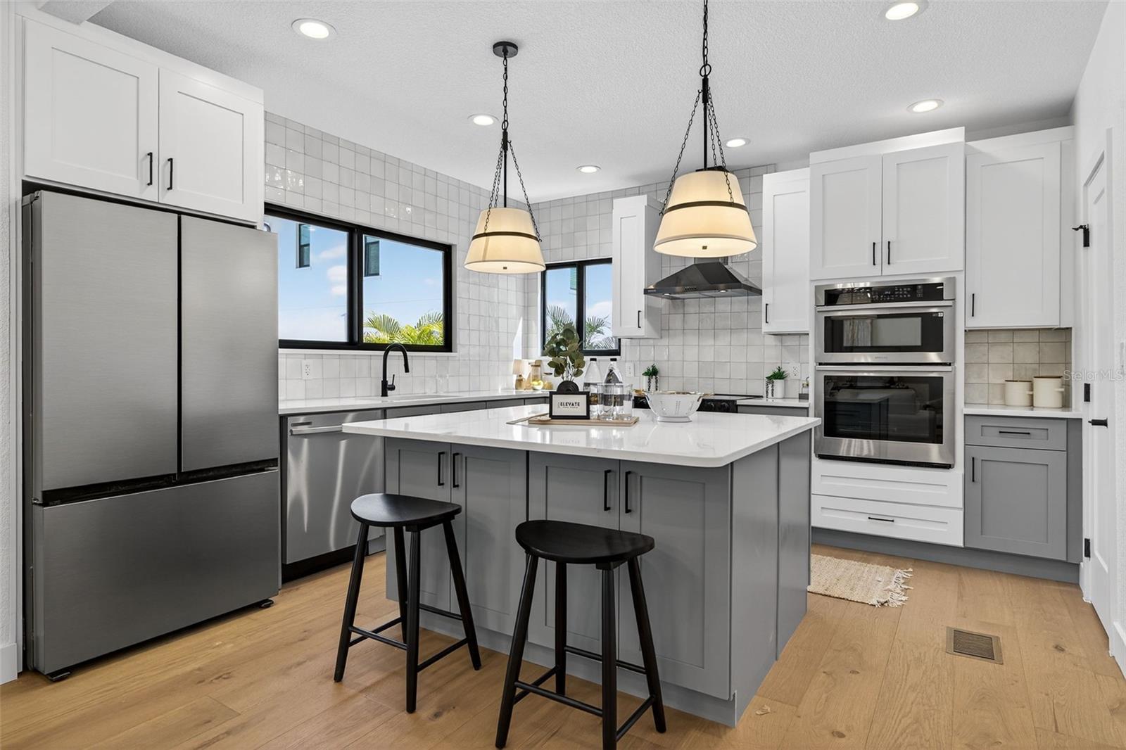 BARNARD ERASTUS A S REV SUB - Residential