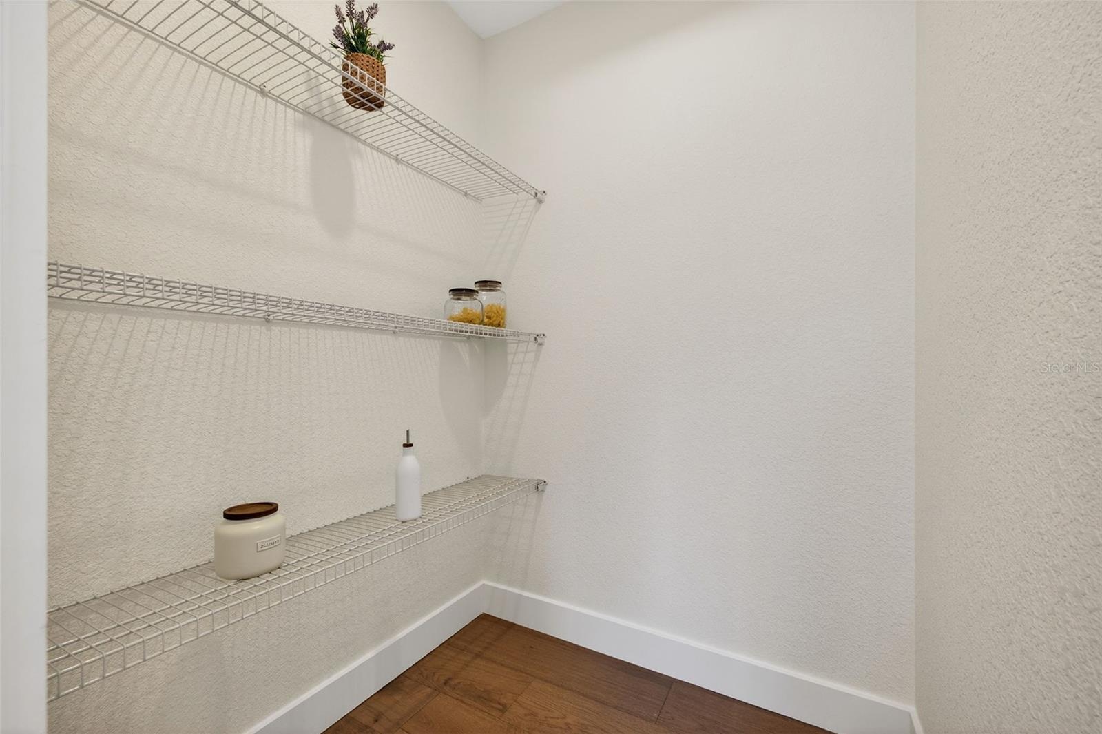 BARNARD ERASTUS A S REV SUB - Residential