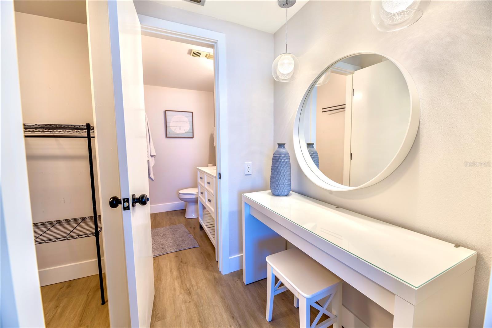 PIERCE 100 CONDO - Residential