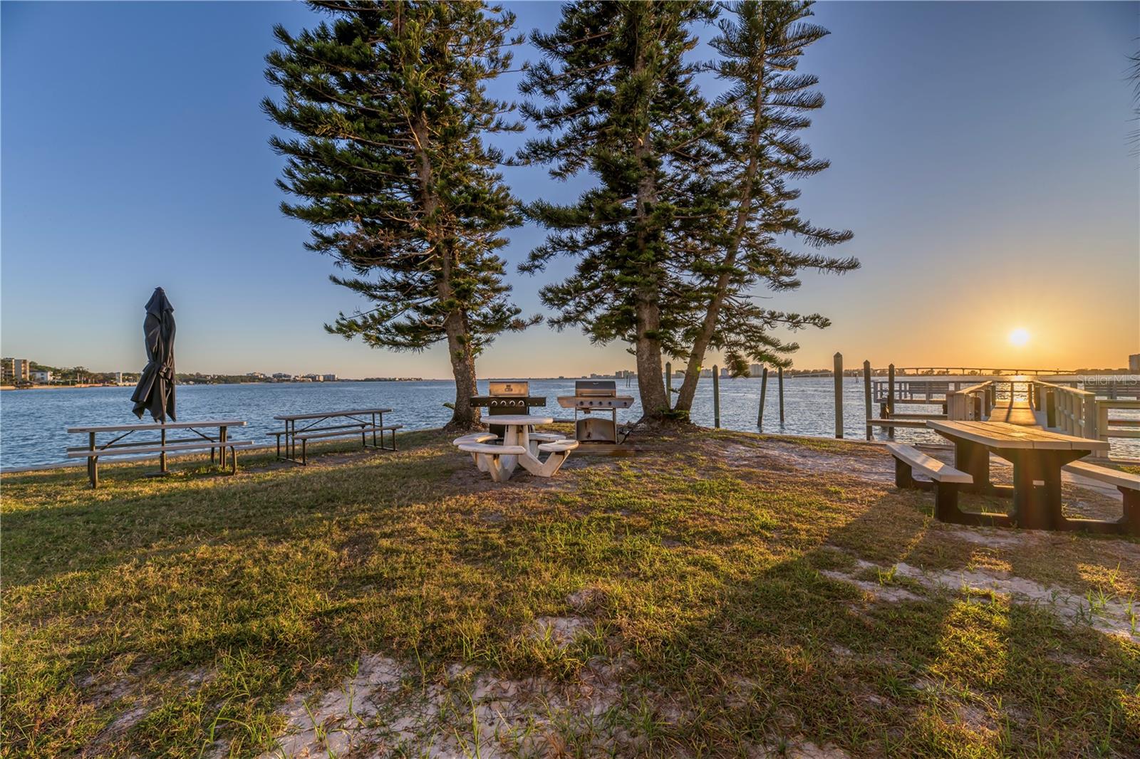 PIERCE 100 CONDO - Residential