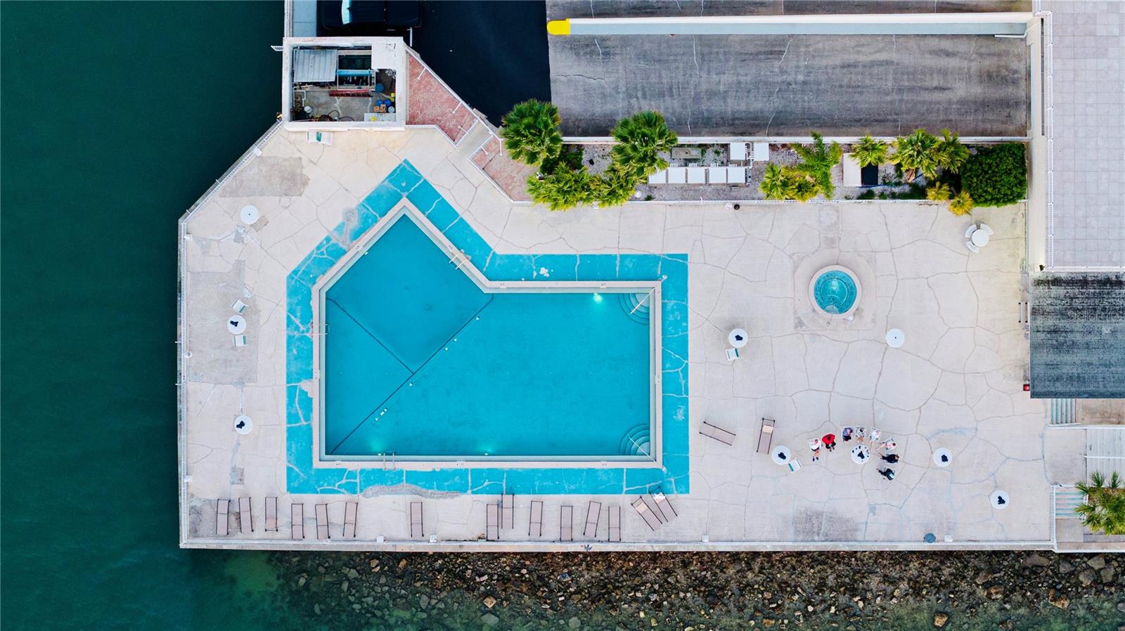 PIERCE 100 CONDO - Residential