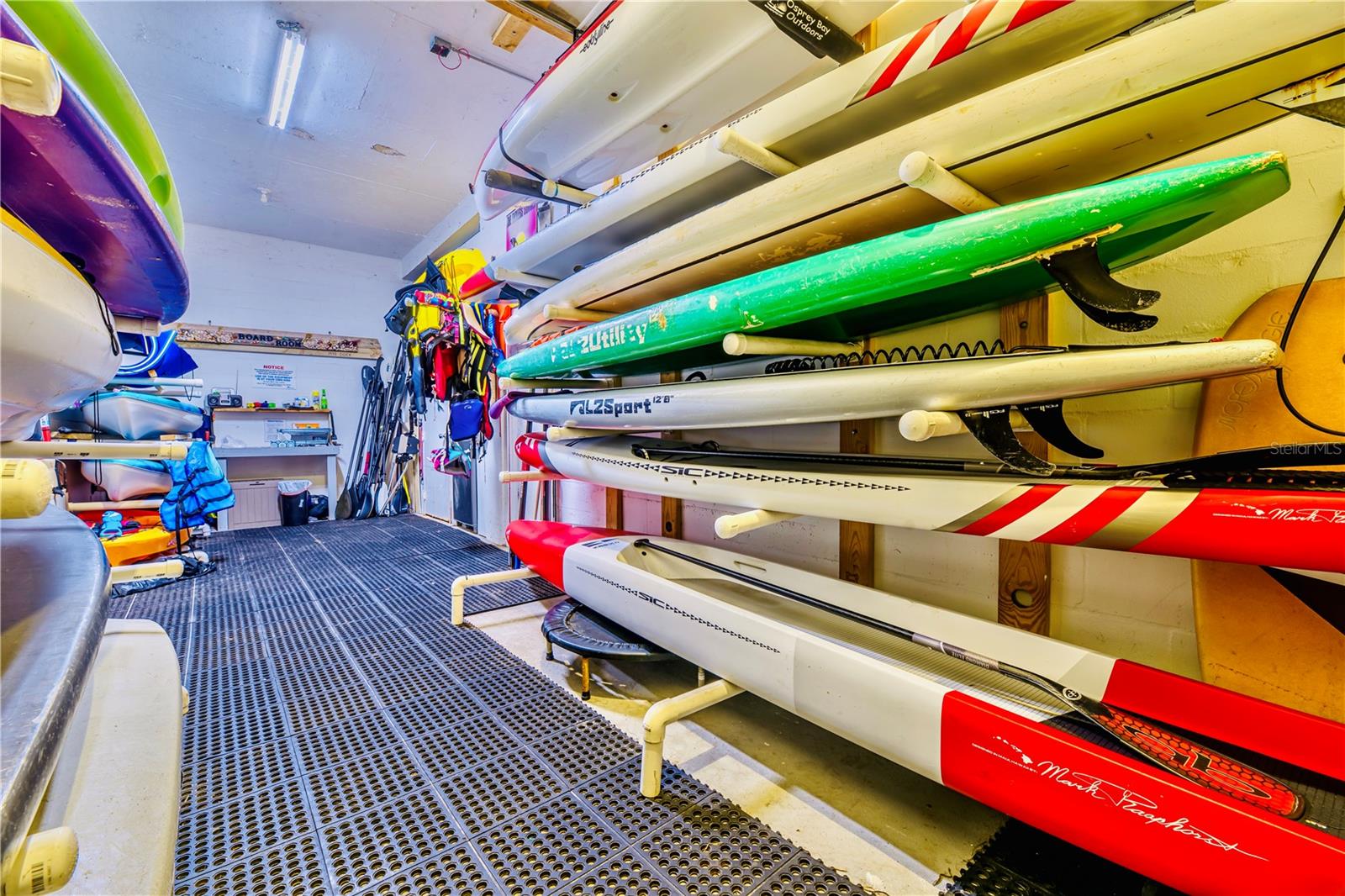 PIERCE 100 CONDO - Residential