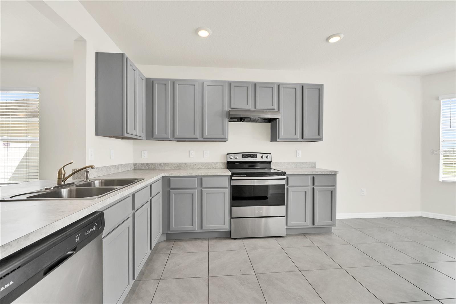 CHANLER RDG PH 02 - Residential Lease