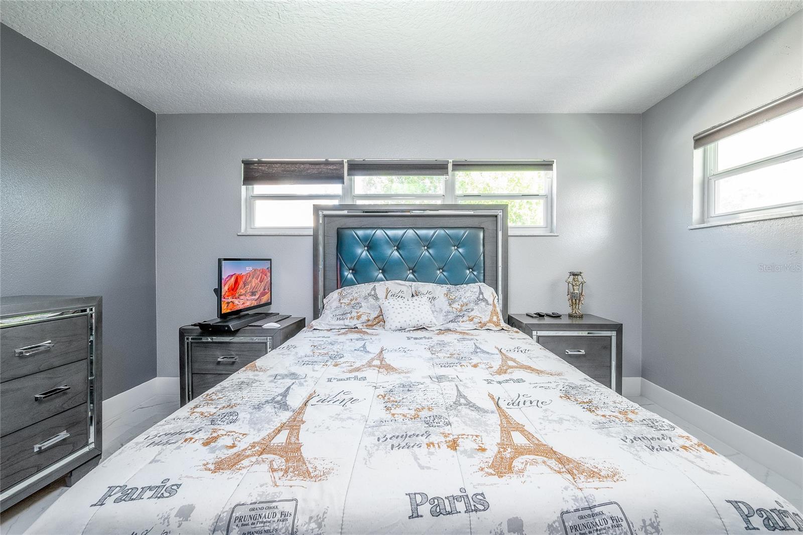 LAKE CONWAY ESTATES - Residential