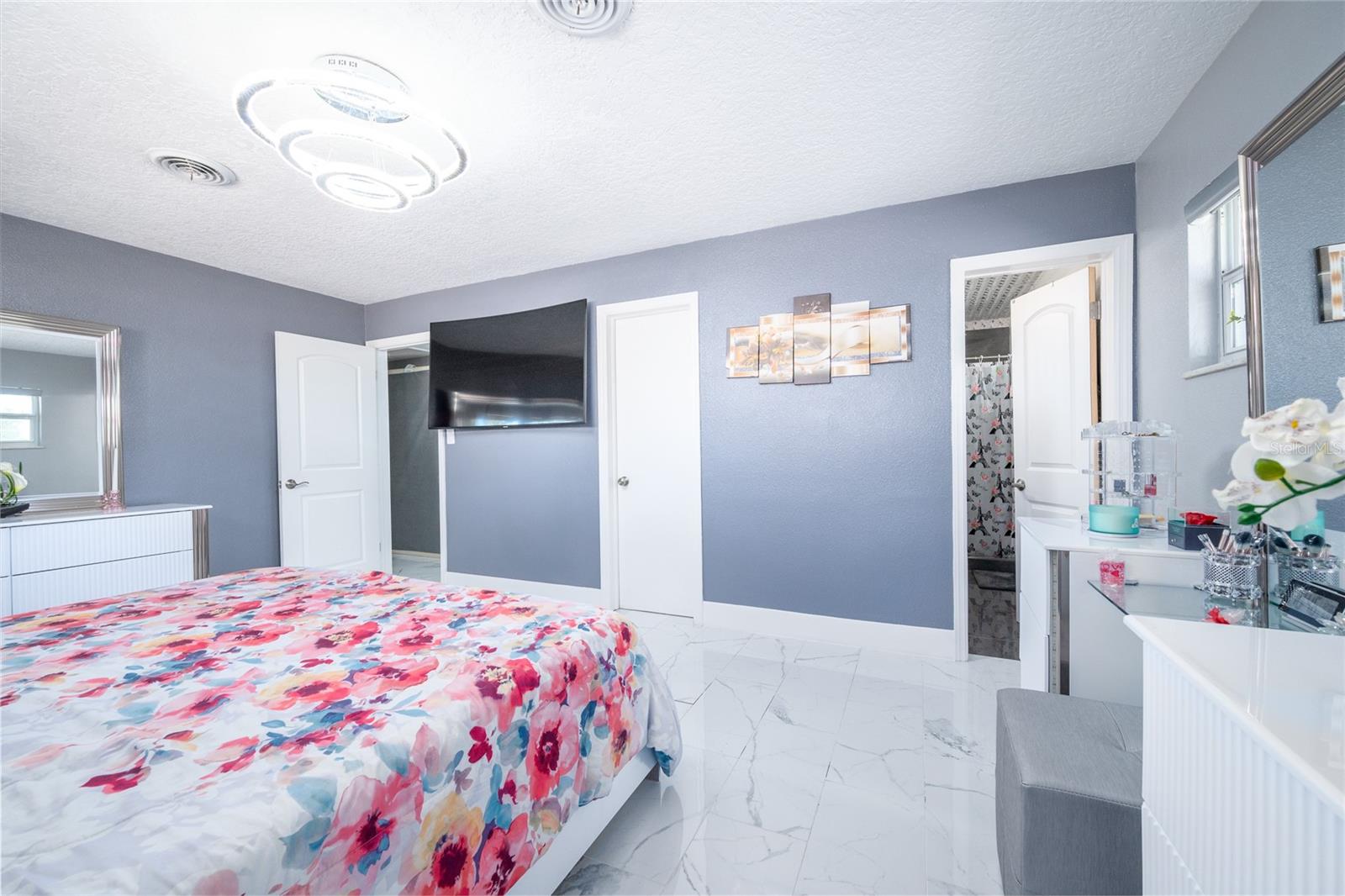 LAKE CONWAY ESTATES - Residential