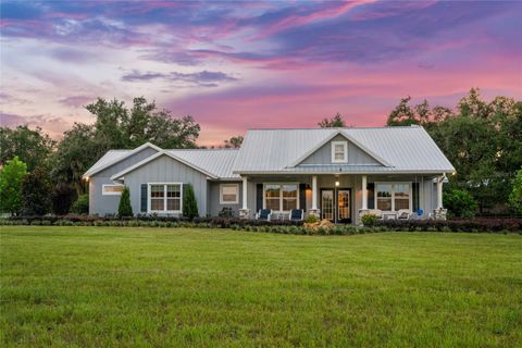 Photo of 21679 SW 106th Lane Road, Dunnellon, FL 34431 (MLS # OM707484)