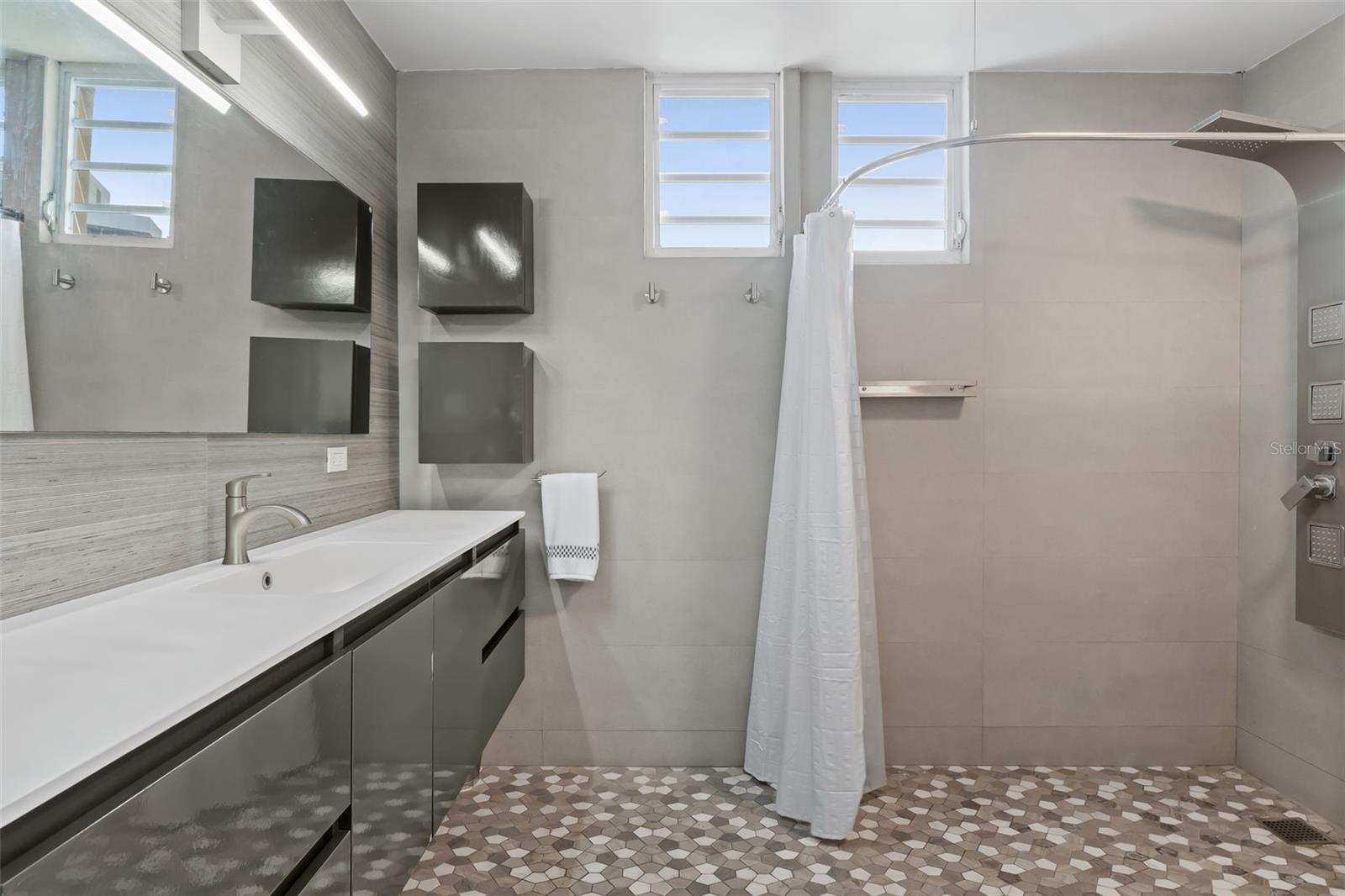 CONDADO - Residential