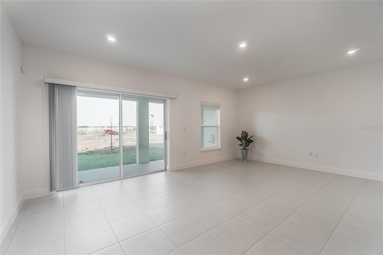 MIRADA PRCL 7 - Residential Lease