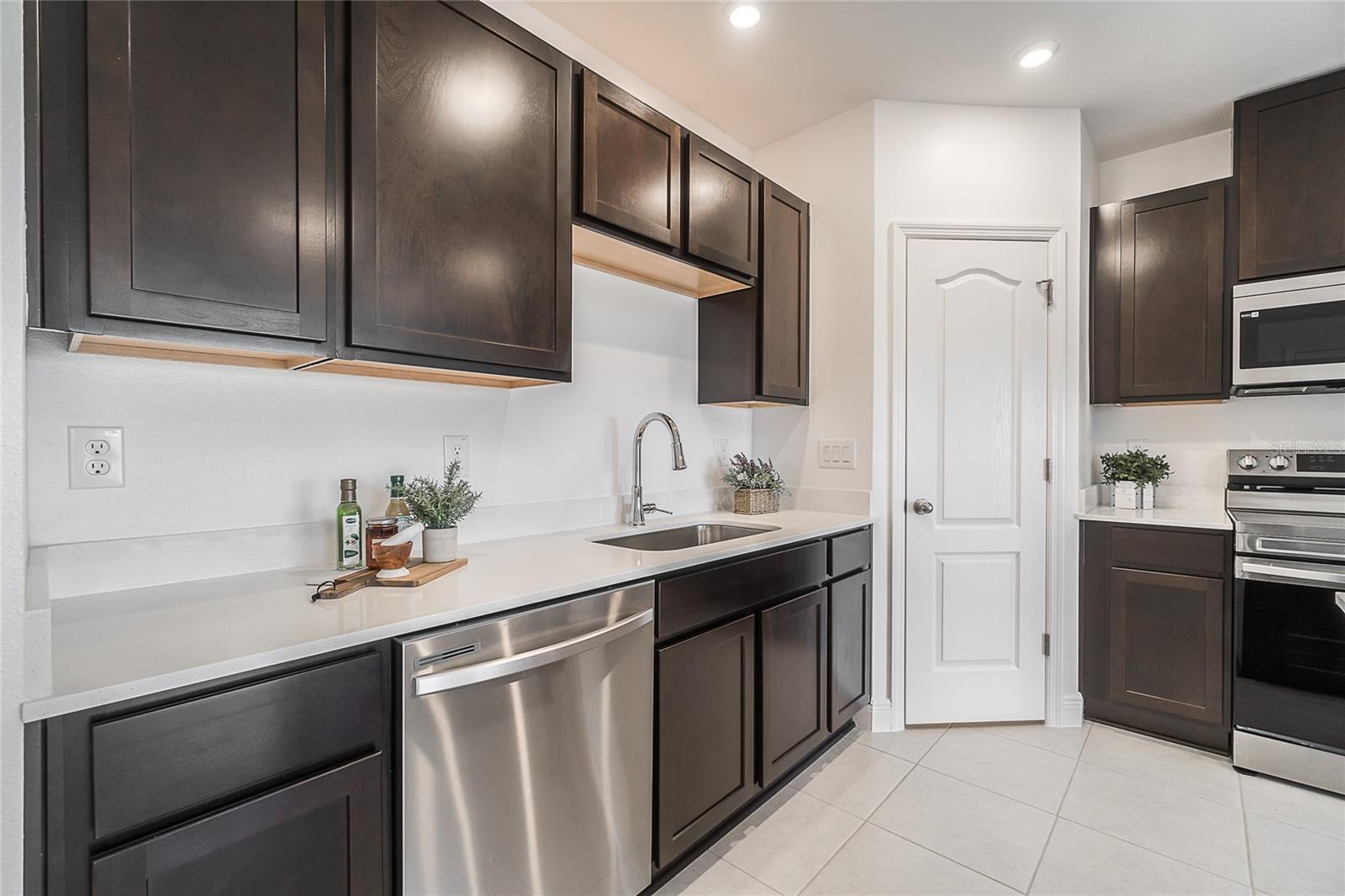 MIRADA PRCL 7 - Residential Lease