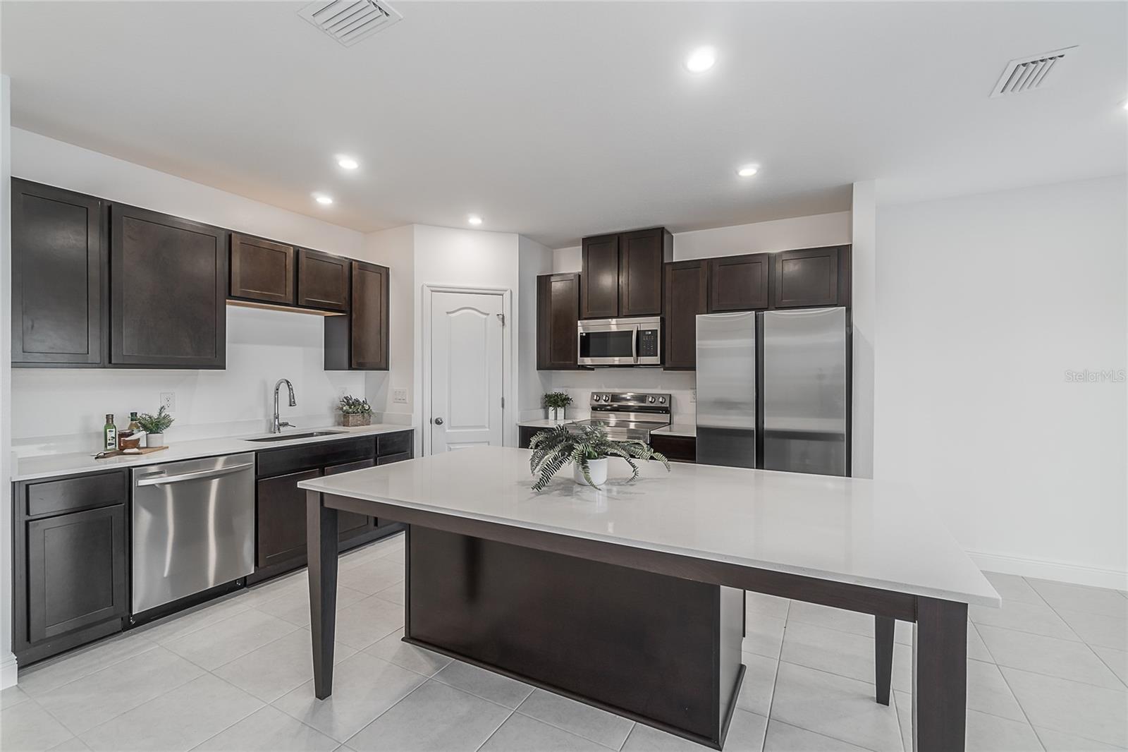 MIRADA PRCL 7 - Residential Lease