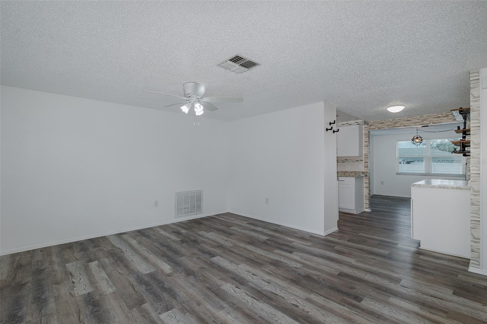GULF HIGHLANDS - Residential