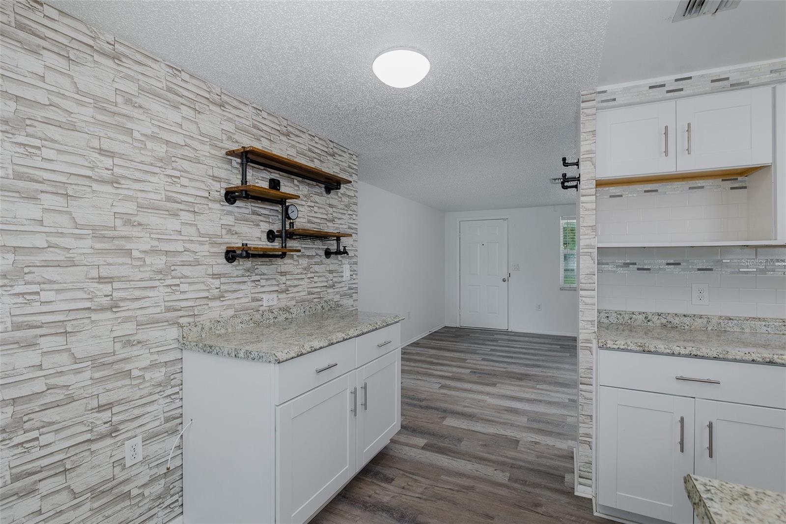 GULF HIGHLANDS - Residential