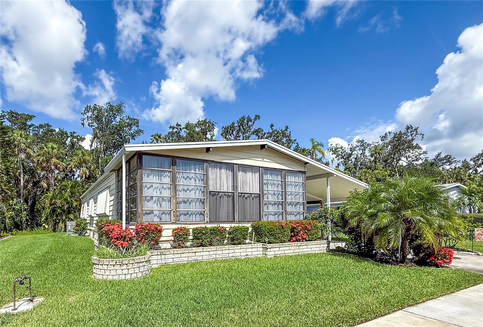 15 MEADOWLARK CIRCLE