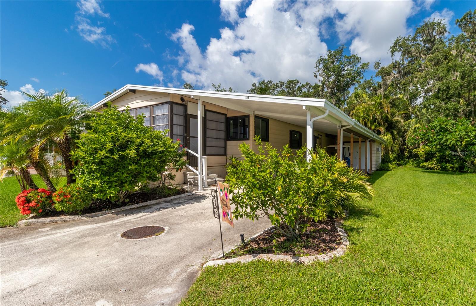 15 MEADOWLARK CIRCLE