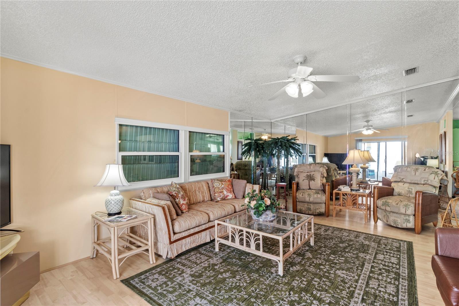 RIDGEWOOD OAKS PH I - Residential