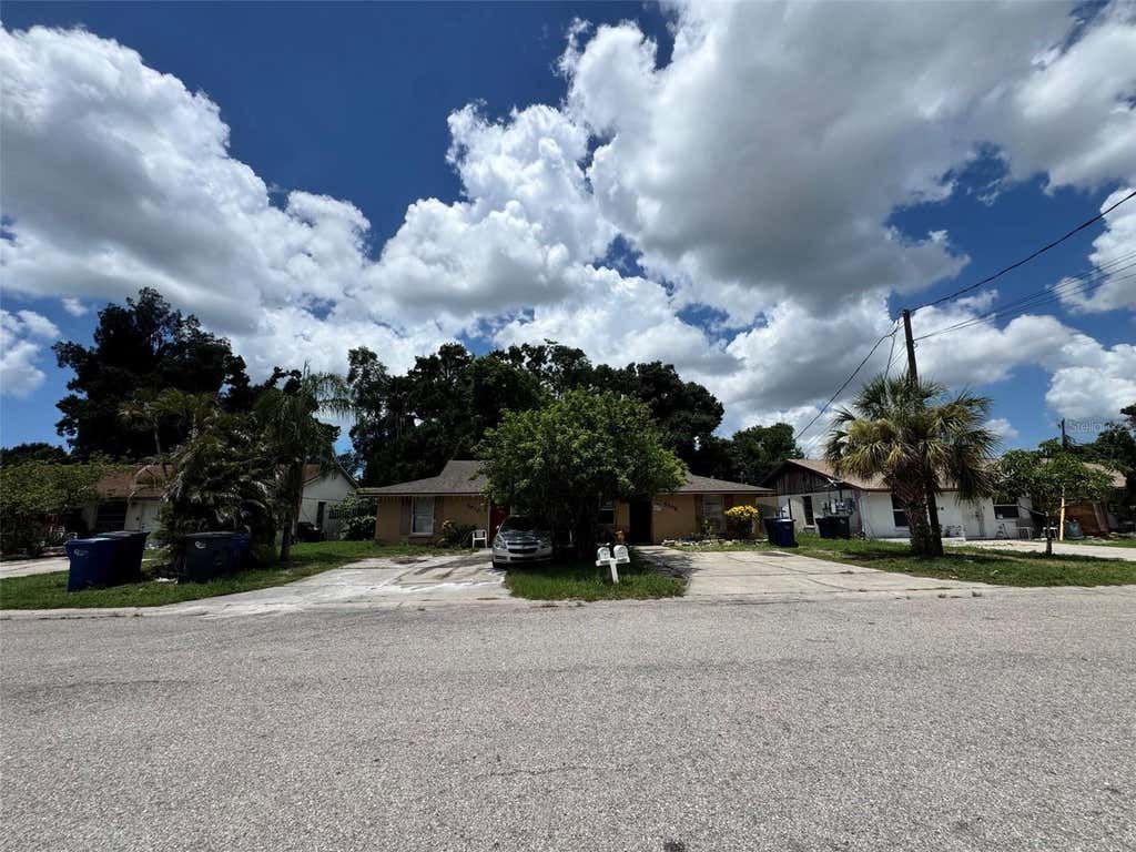 Photo of 5910 13th Street Court E, Bradenton, FL 34203 (MLS # A4701113)