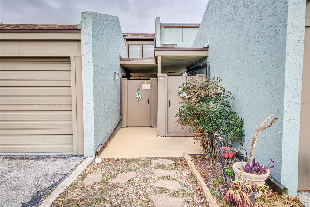 Photo of 2500 21st Street NW #23, Winter Haven, FL 33881 (MLS # L4959772)