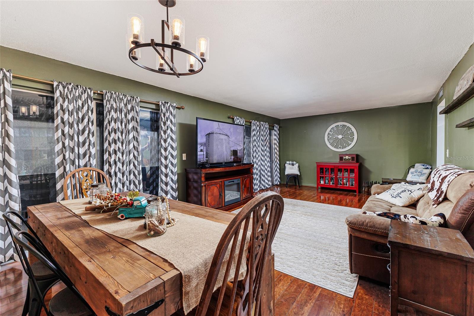 CASA DEL SOL CONDO VILLAGE PH 02 - Residential