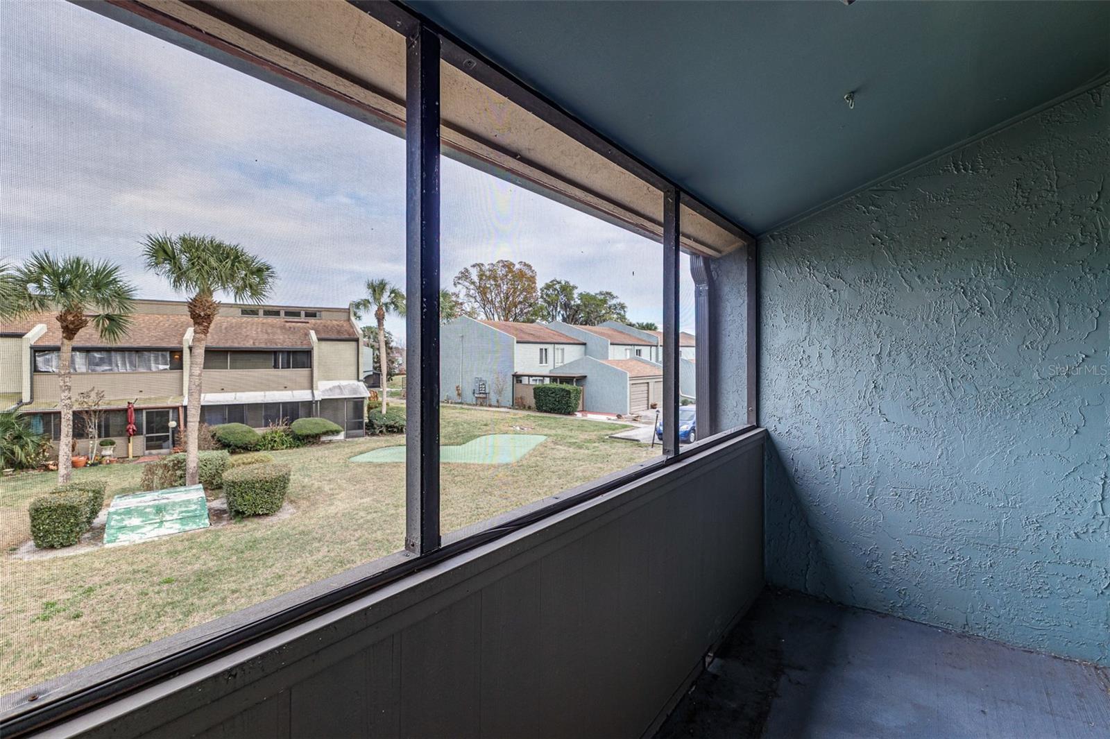 CASA DEL SOL CONDO VILLAGE PH 02 - Residential