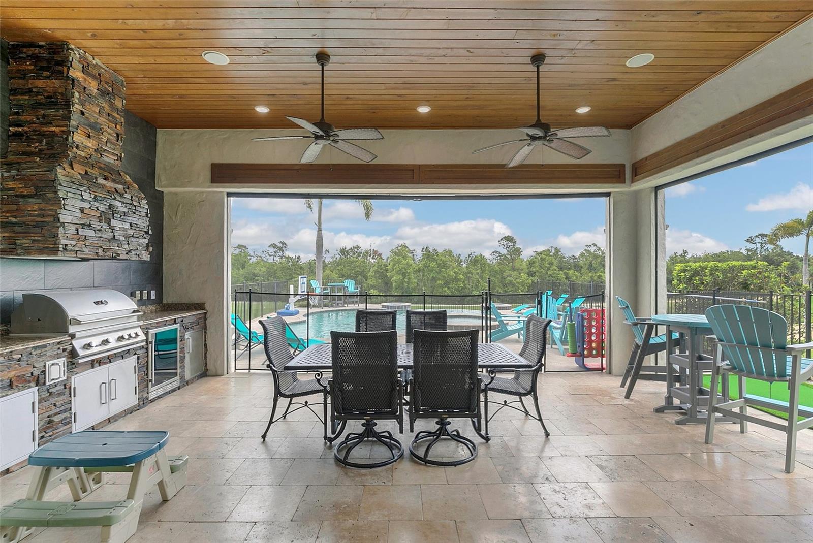 REUNION WEST VLGS NORTH - Residential