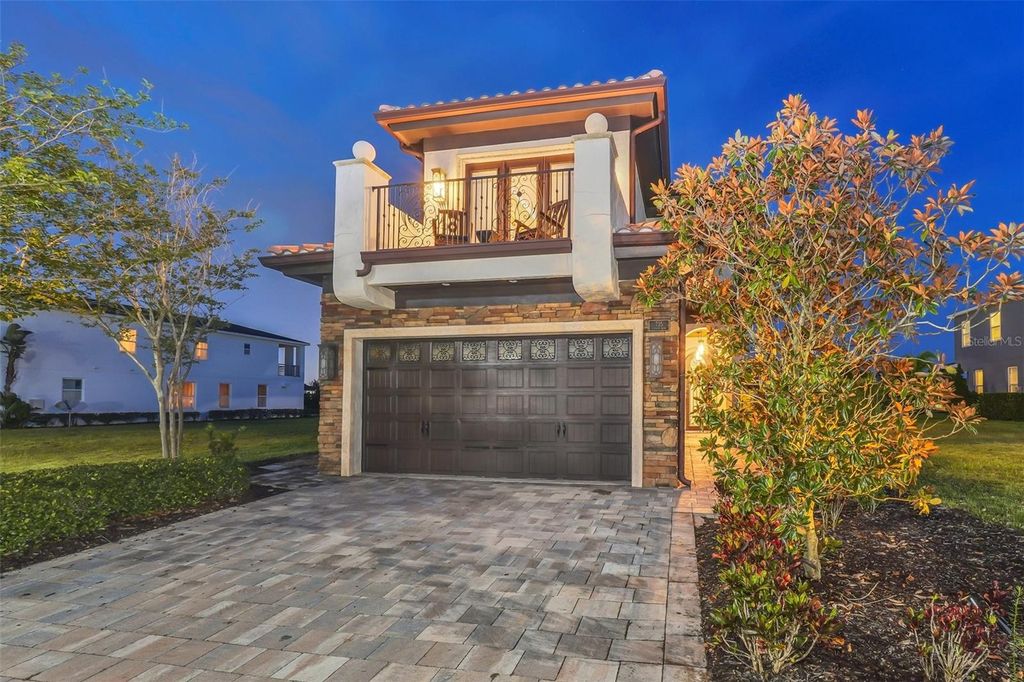 Photo of 735 Golden Bear Drive, Reunion, FL 34747 (MLS # O6352633)