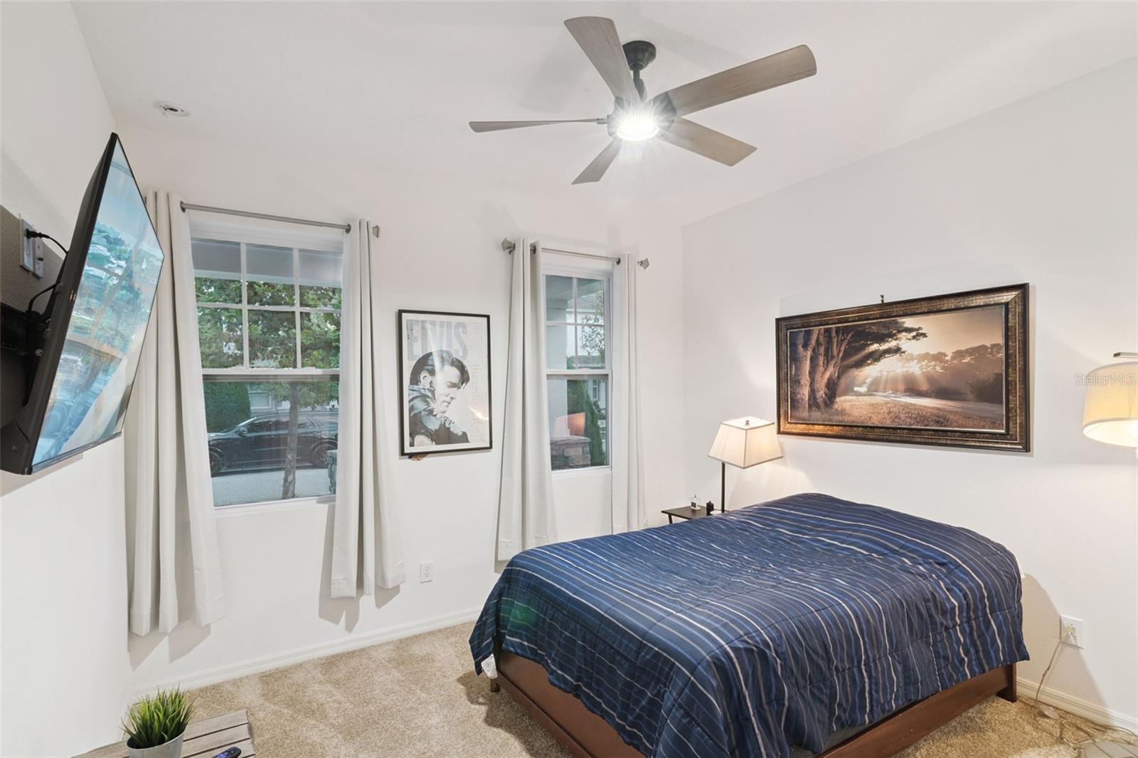 LATHAM PARK SOUTH - Residential