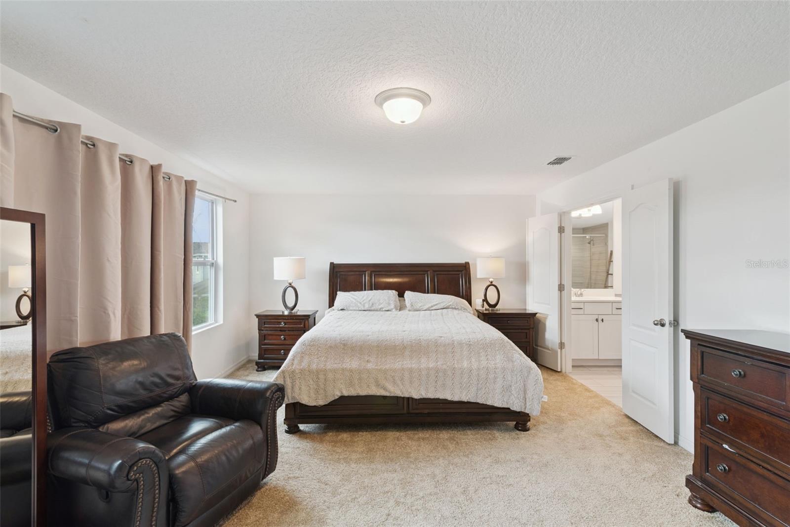 LATHAM PARK SOUTH - Residential