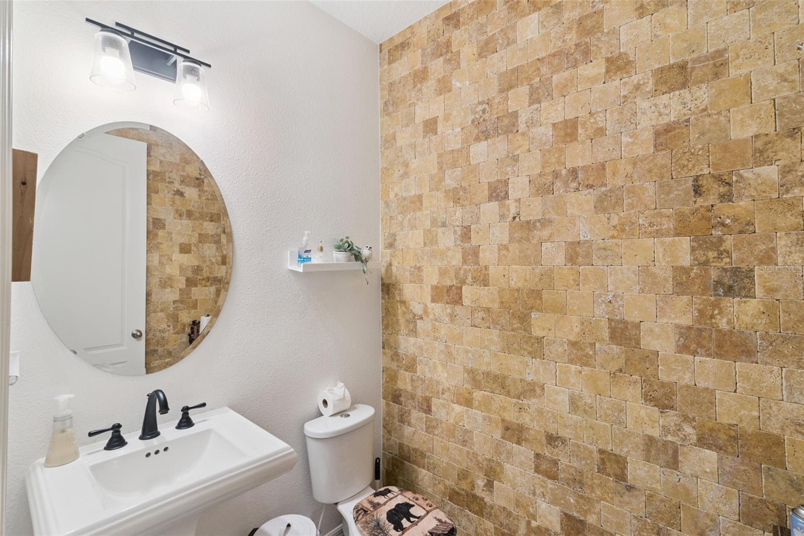 LATHAM PARK SOUTH - Residential