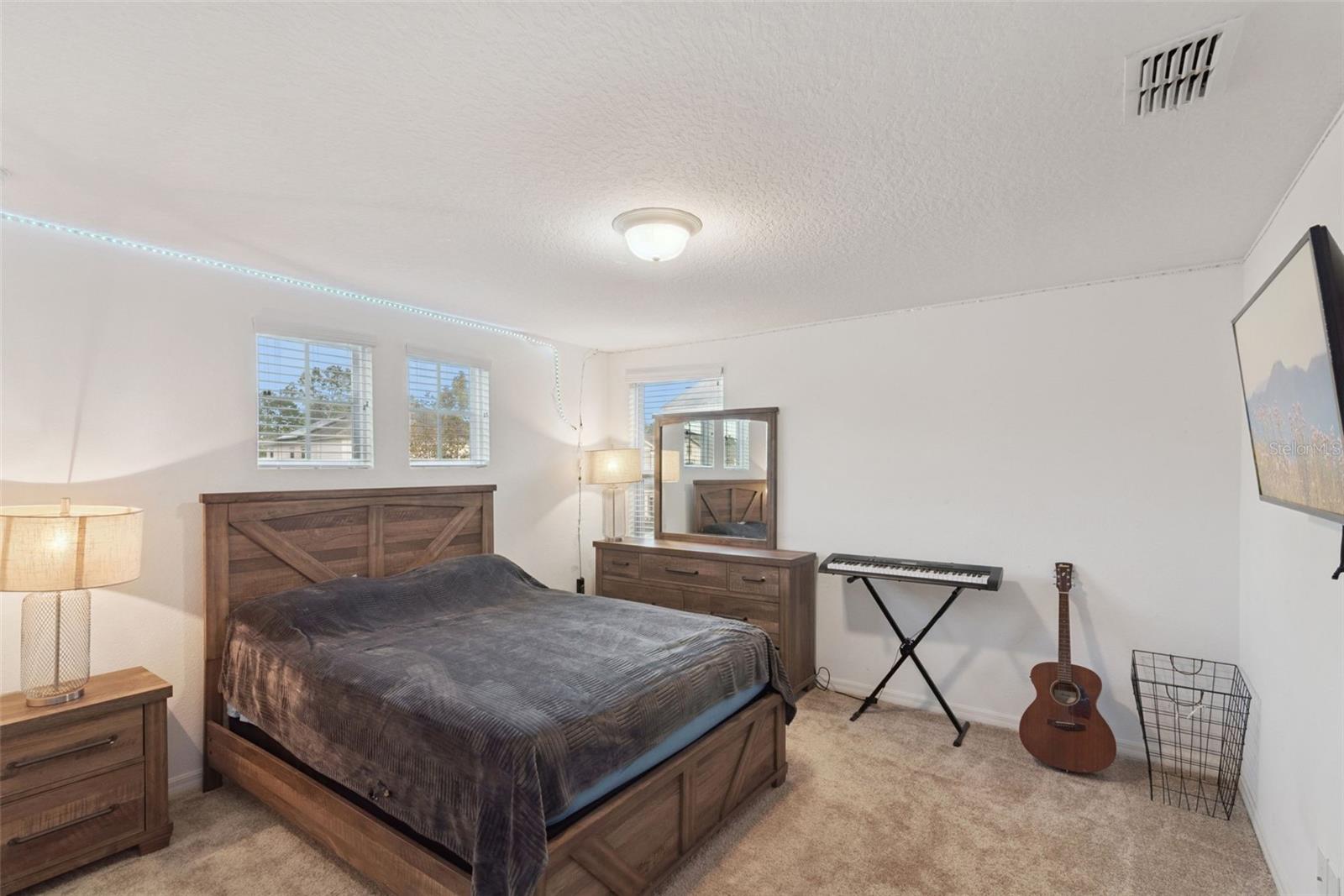 LATHAM PARK SOUTH - Residential