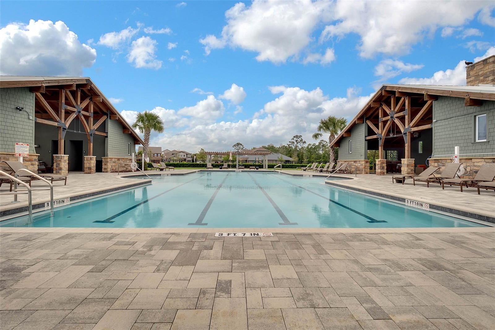 LATHAM PARK SOUTH - Residential