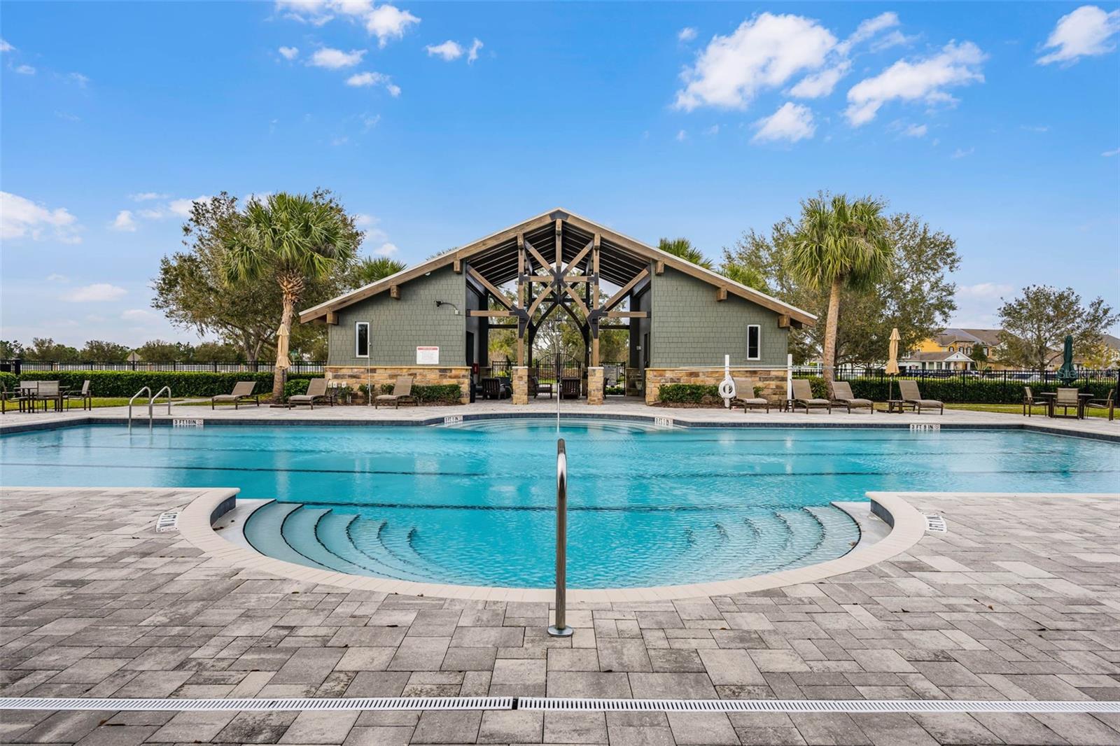 LATHAM PARK SOUTH - Residential