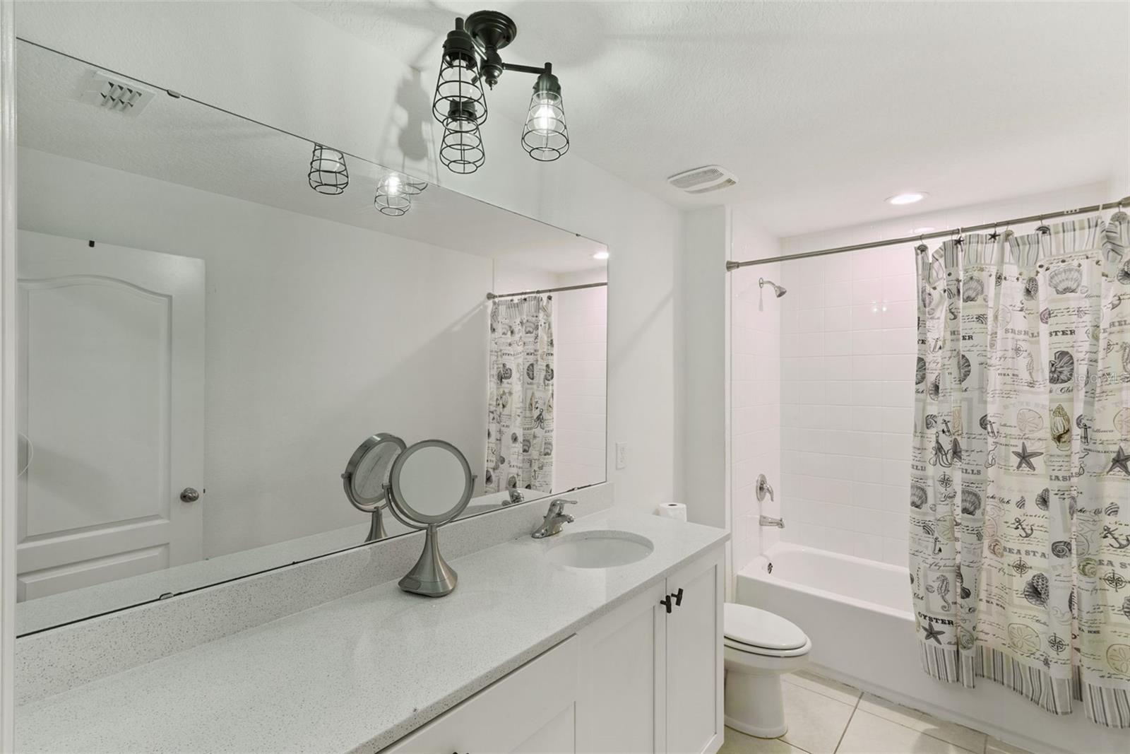 LATHAM PARK SOUTH - Residential