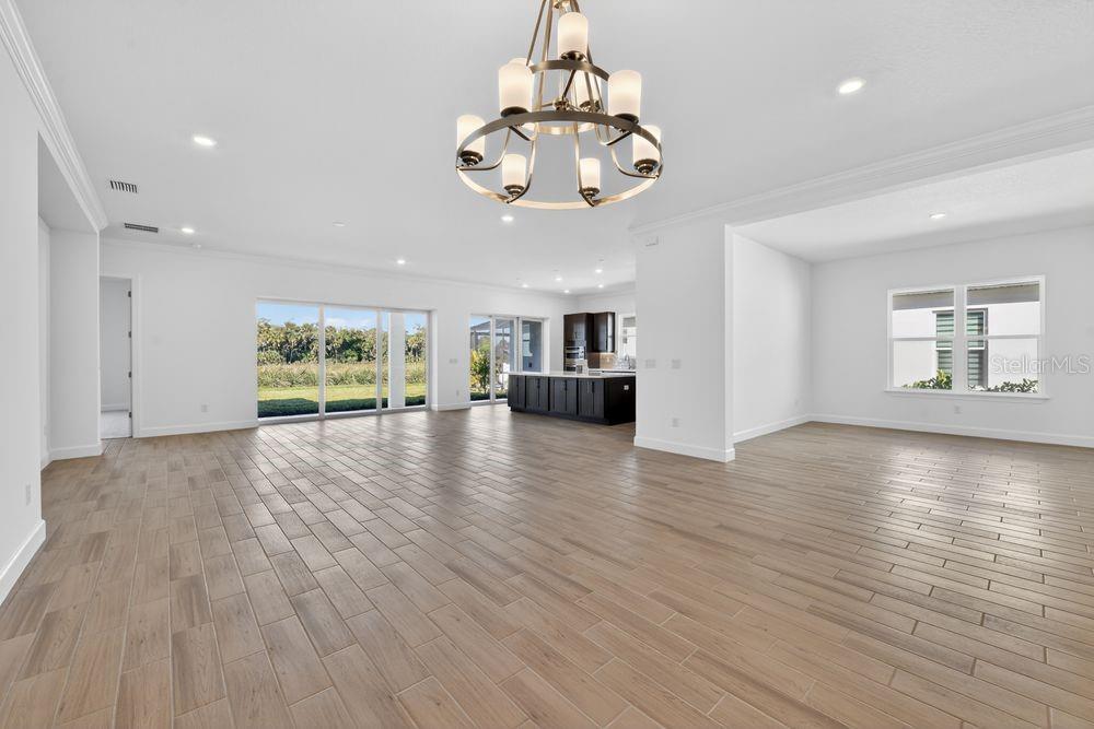 10213 SILENT NIGHT LANE