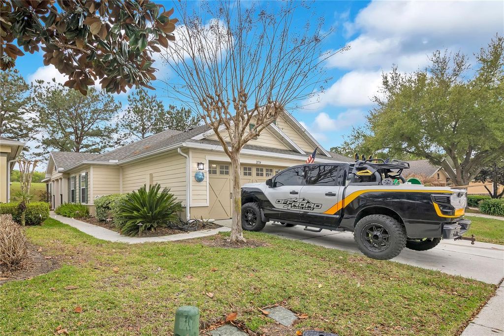 Photo of 21714 Belgian Court, Mount Dora, FL 32757 (MLS # O6394167)
