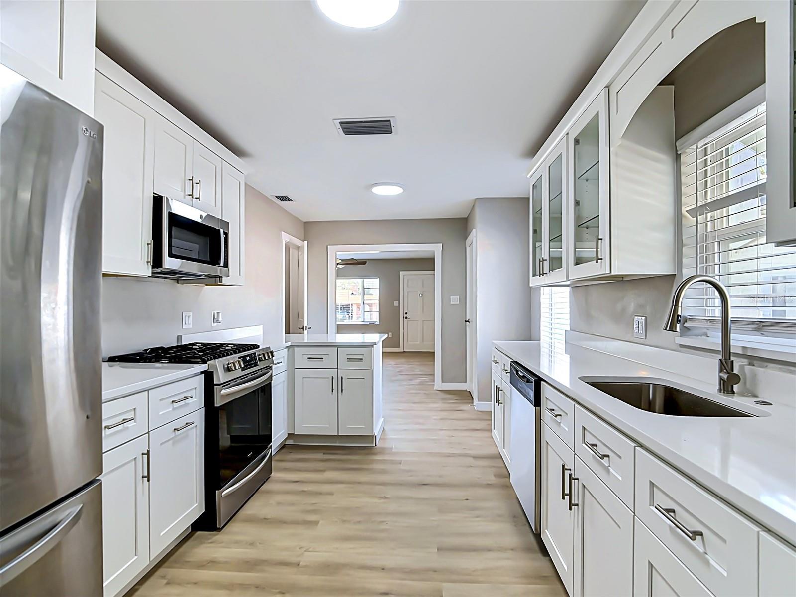 CLEVELAND HEIGHTS - Residential