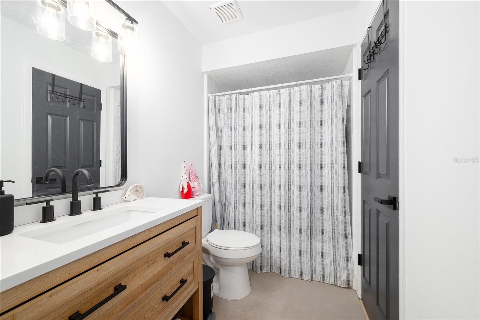 MEADOW WOODS VILLAGE 02 - Residential