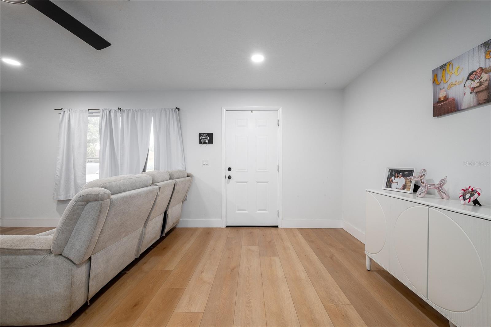 768 CALIFORNIA WOODS CIRCLE