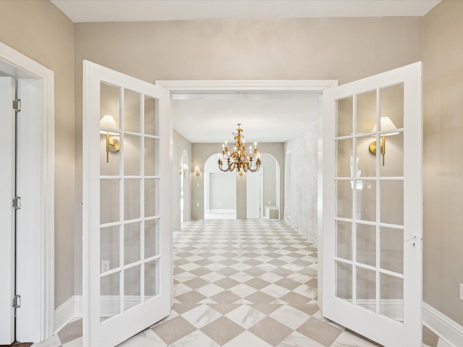 BELLEAIR ESTATES - Residential