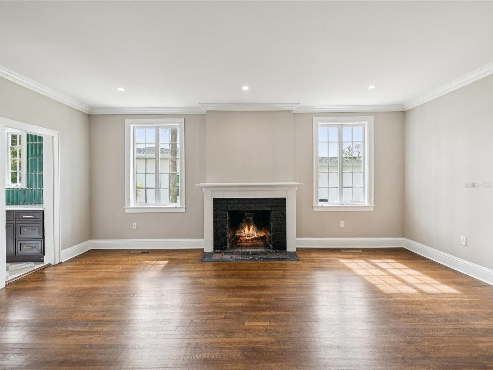 BELLEAIR ESTATES - Residential