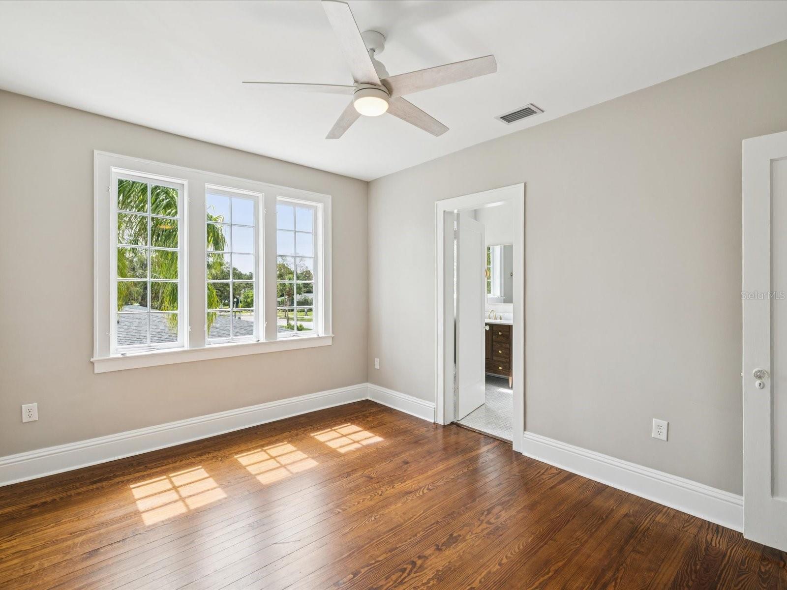 BELLEAIR ESTATES - Residential