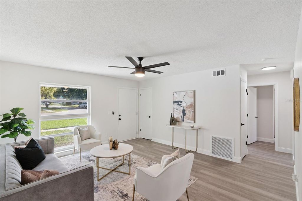 Photo of 5843 Hutton Drive, Orlando, FL 32808 (MLS # O6351106)