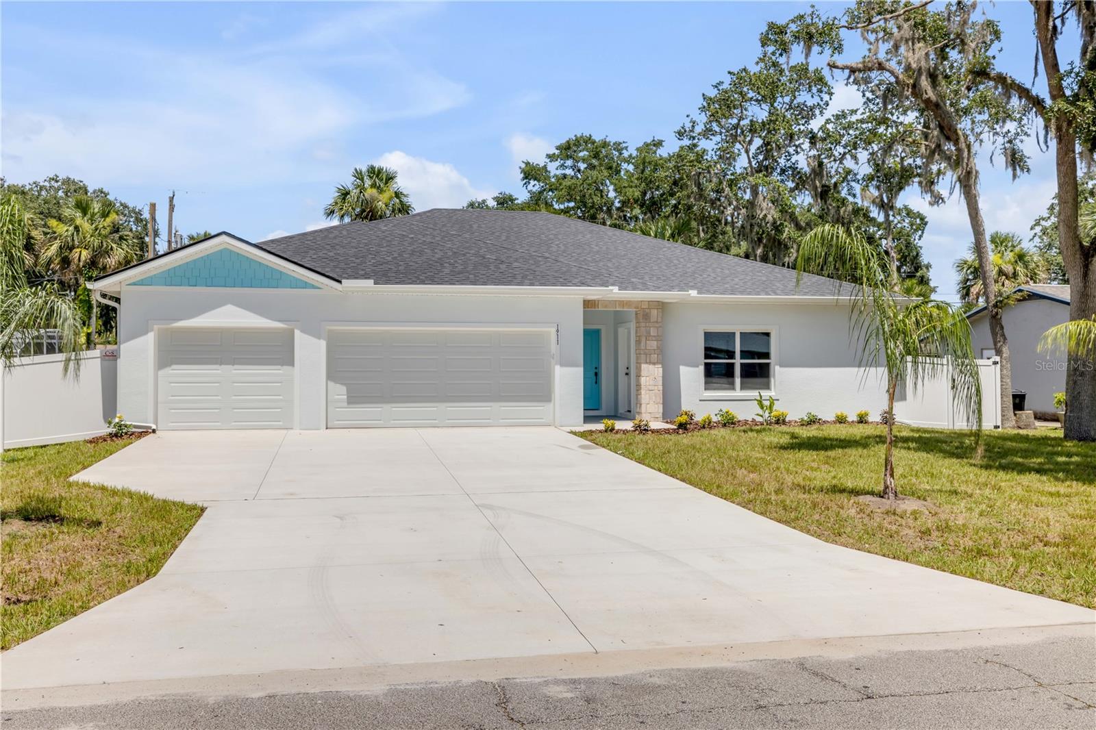 2324 ORANGE TREE DRIVE